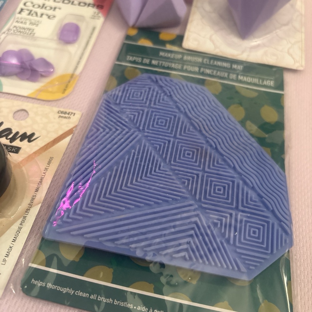 Purple and blue make up cosmetics bundle - Picture 5 of 5